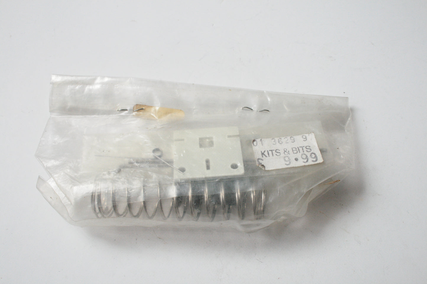Tamiya Kit Bag (Spring, Resistor Plate Linkage)