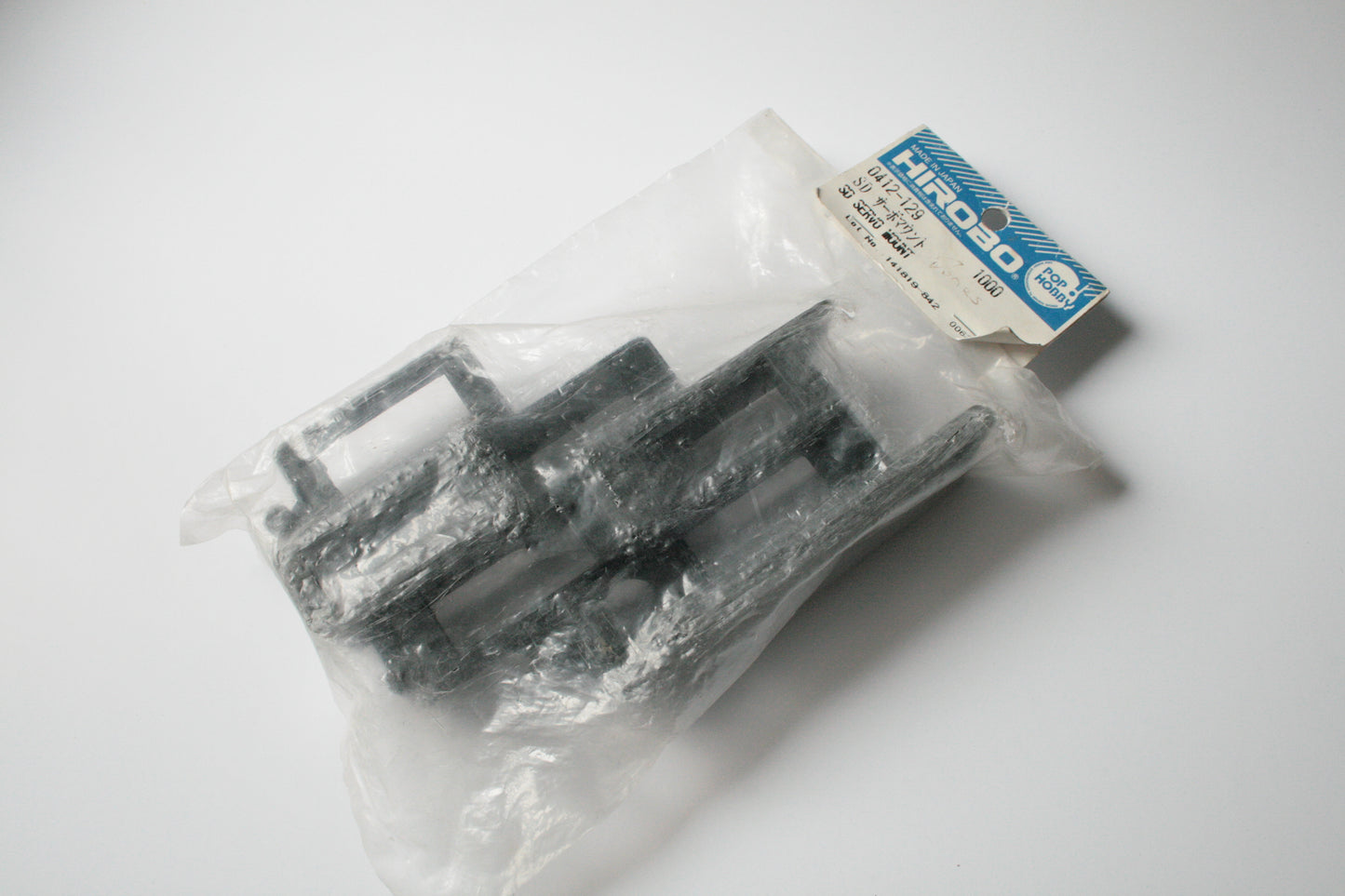 Hirobo 0412-129 SD Servo Mount (Missing Screws)