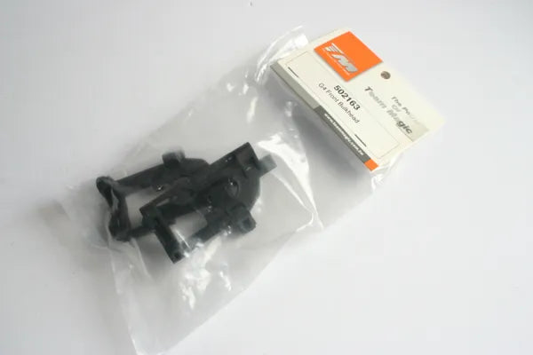 Team Magic G4 Front Bulkhead Set - 502163