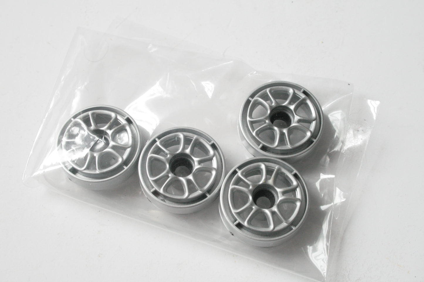 Kyosho Mini-Z Overland MV-01 Set Of Wheels