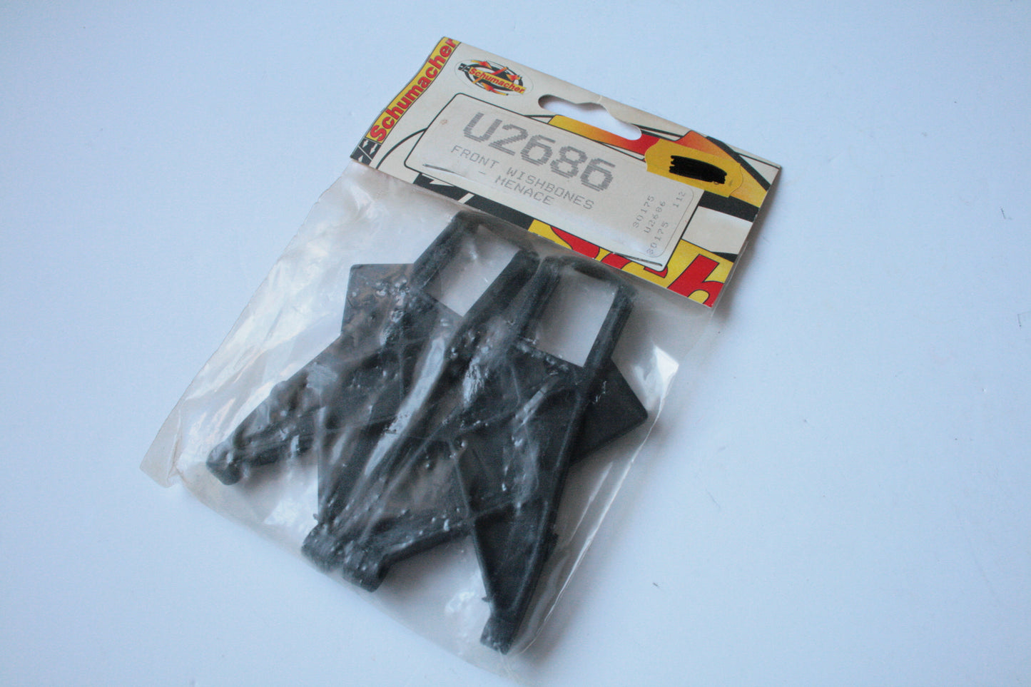 Schumacher U2686 Front Wishbones Menace