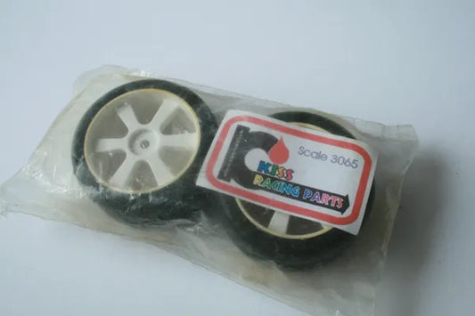 Kiss Racing 1/10th Nitro On-Road Front Wheels & Foam Tyres (12mm Hex) - 3065